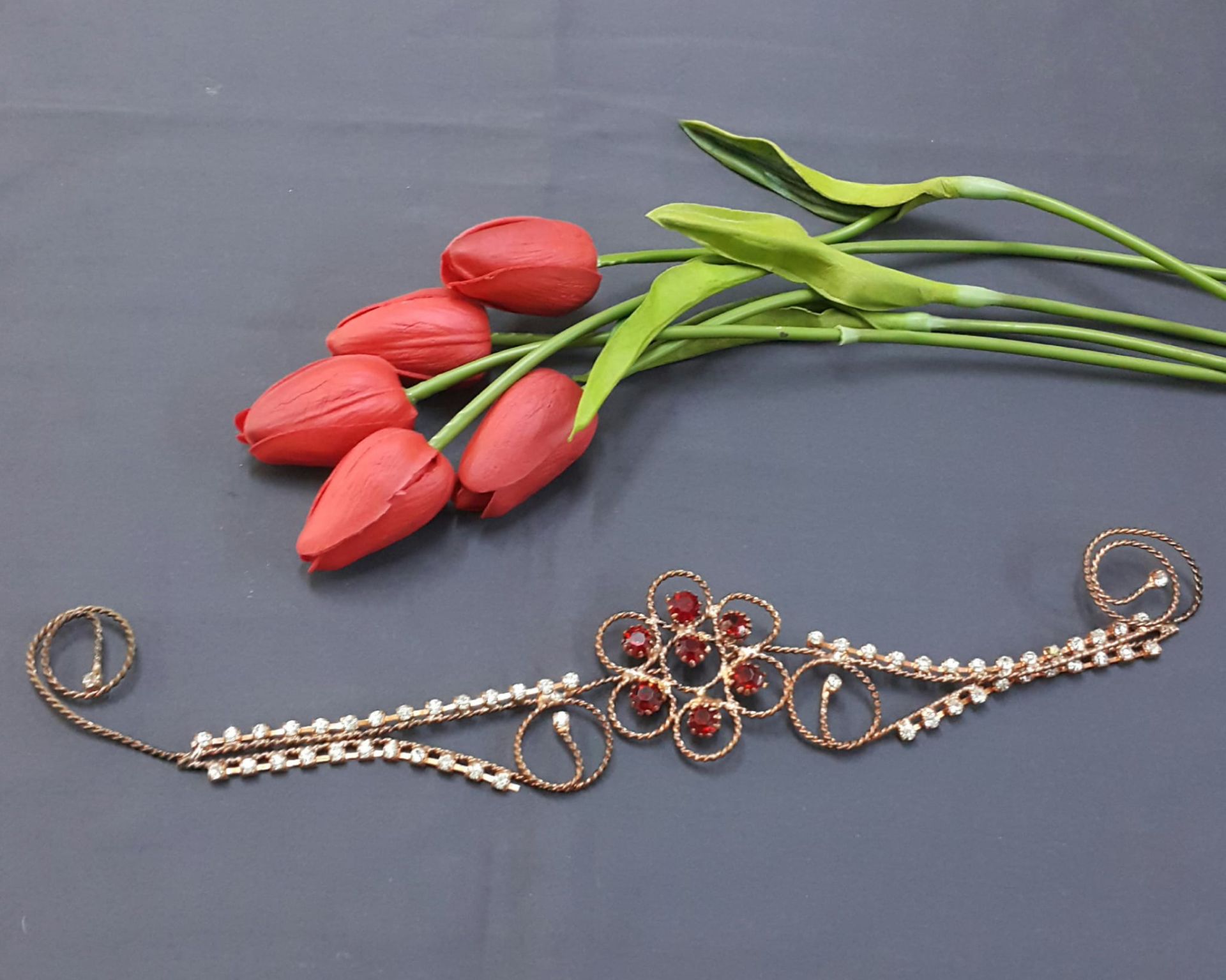 Kına Tacı Kırmızı Taşlı Papatya Taç