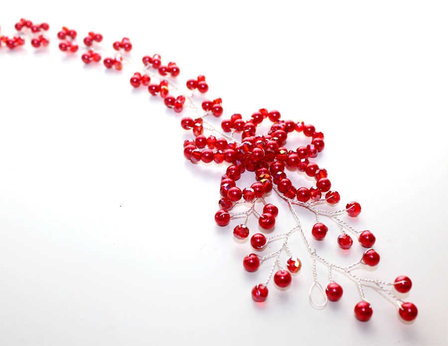 El Yapımı Kristal Gelin Tacı Kırmızı Papatya