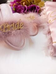 Kişiye Özel Bride Terlik ve Tüylü Sabahlık Set Pudra