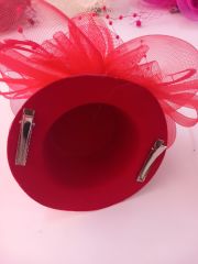 Kırmızı Nikah Şapkası Vualet