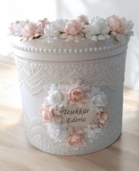 Silindir Çiçek- Dantel Detaylı Takı Sandığı