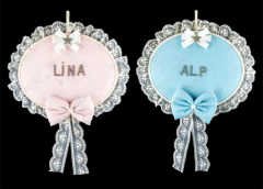 Oval Fırfırlı Bebek Kapı Süsü