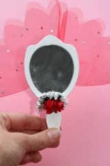 Ahşap Ayna ve Kına