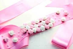 Pembe Gelin Kemeri-Pembe Beyaz Çiçekli