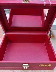 Bride Topuzlu Makyaj ve Takı Kutusu