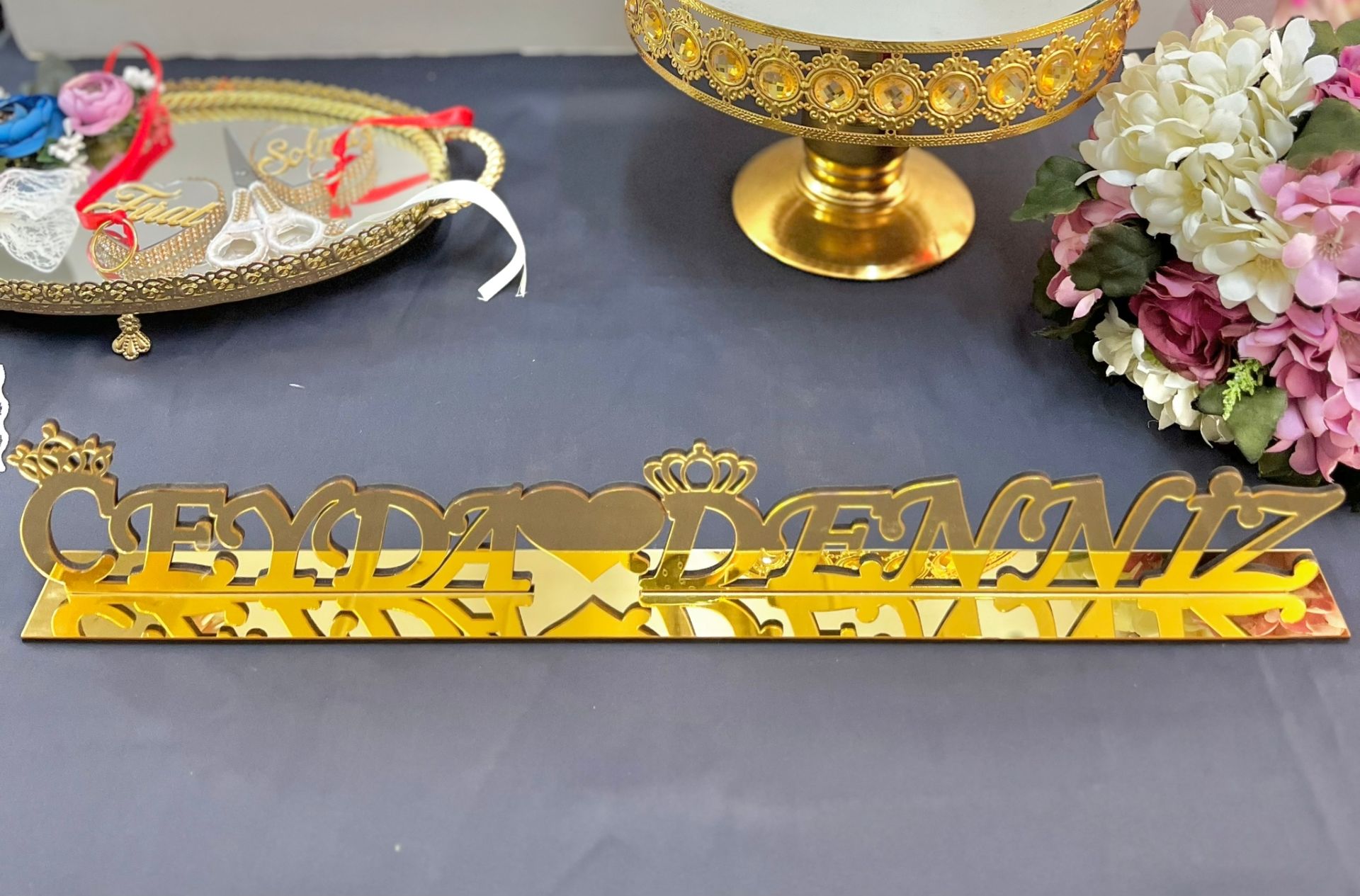 Masa Üstü Ayna İsim GA24