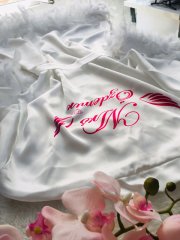 Kişiye Özel Tüylü Bride Sabahlık