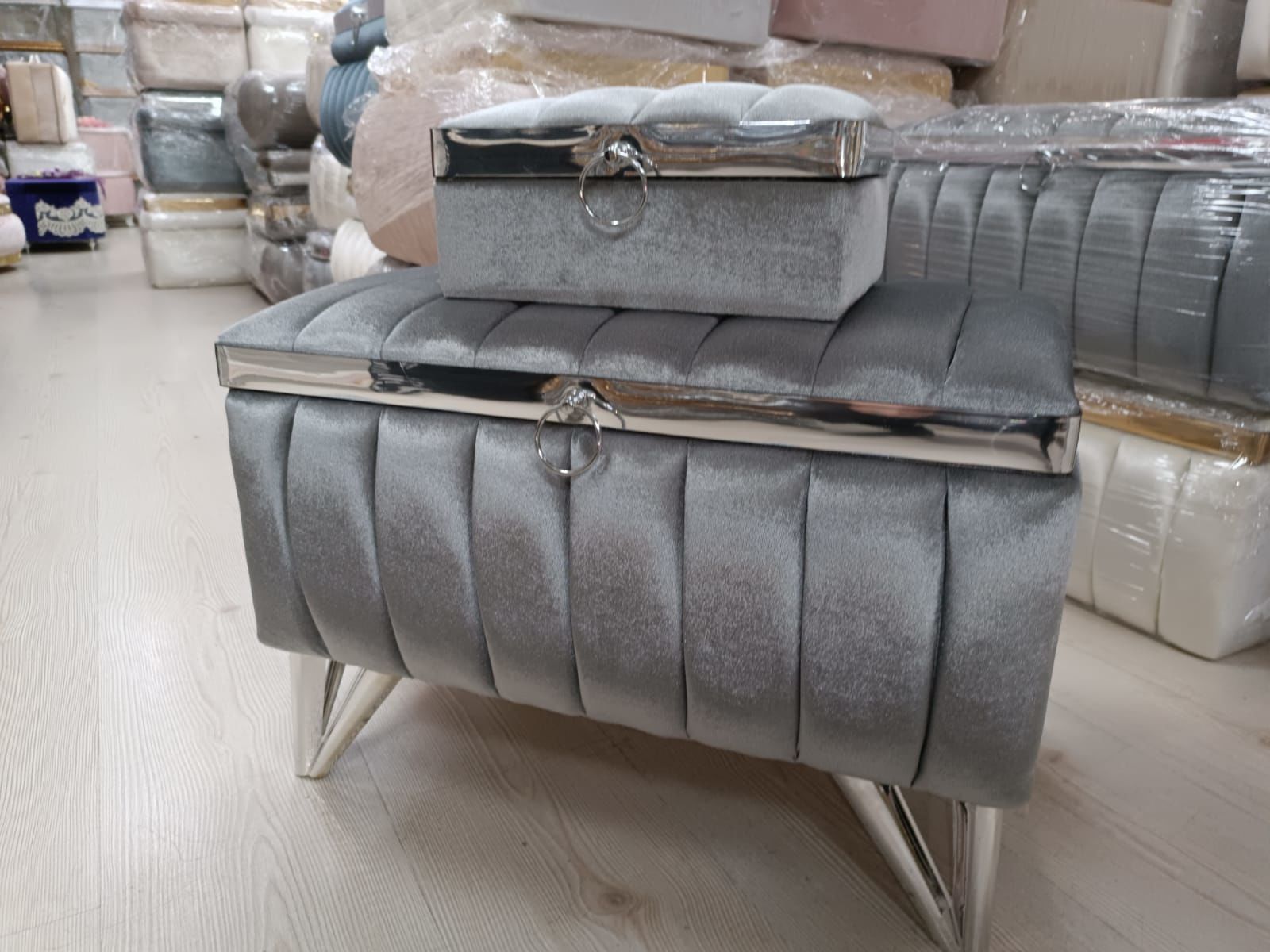 Şeritli Sandık Makyaj Kutusu 2 parça