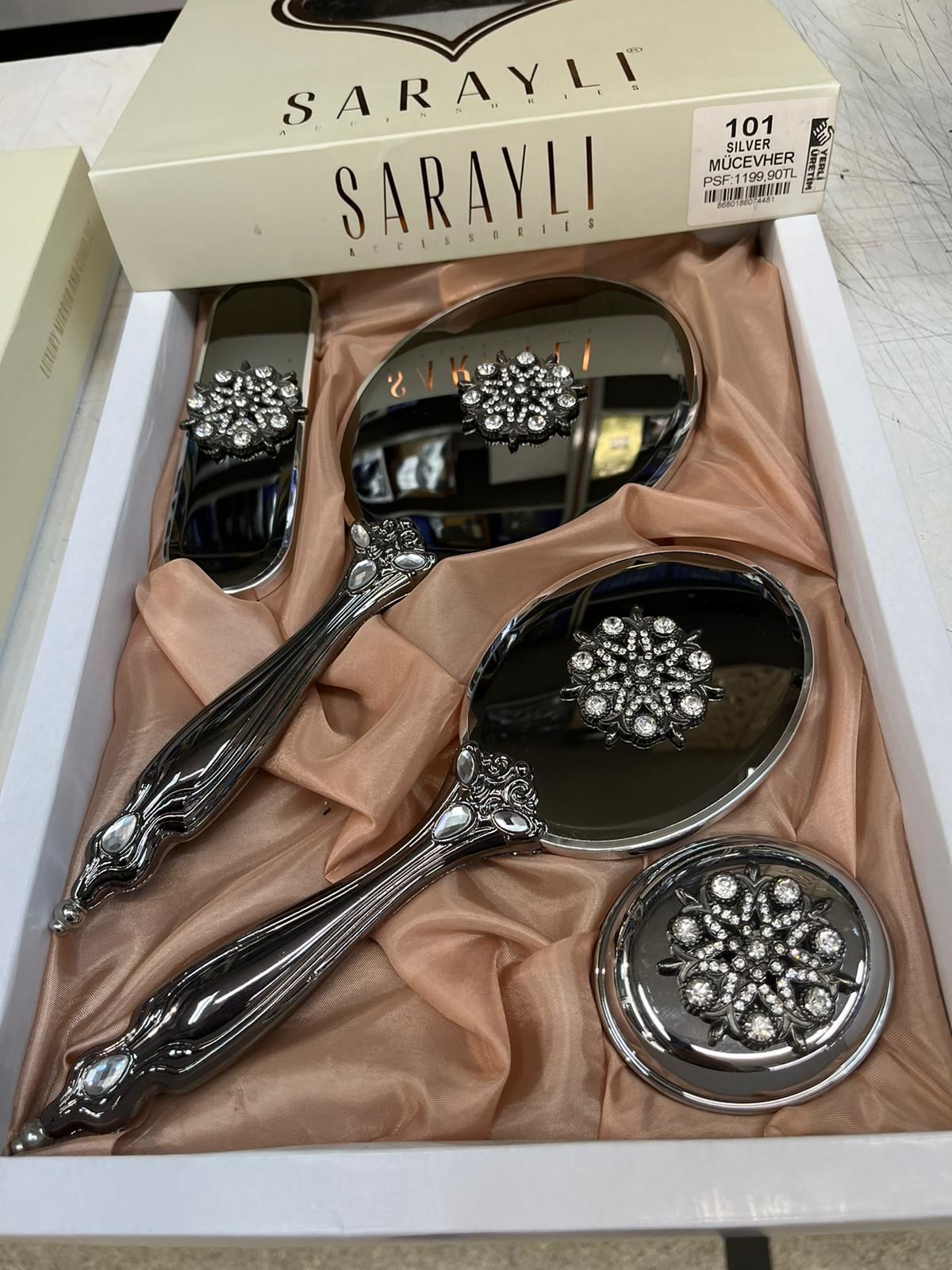 Saraylı Ayna Tarak Seti Mücevher