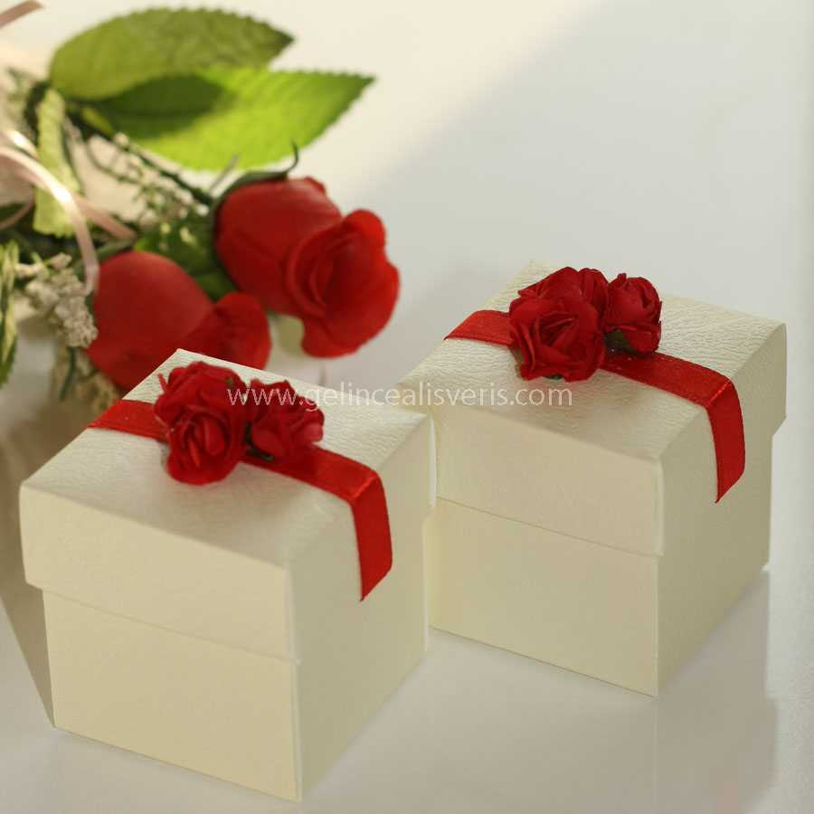 Kına Kutusu-Çiçekli