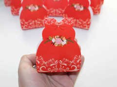 Gelin Kutularda Kına Kırmızı